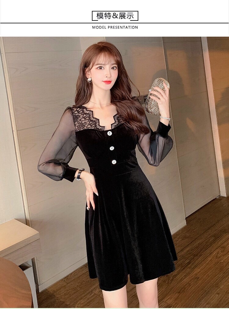 Đầm Nhung Cổ Ren 3 Nút - HN1024